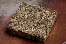 Load image into Gallery viewer, 2025 LinCang Bai Hua Shu Spring Buds 100g Brick | Sheng PuErh Tea