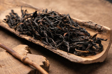 Load image into Gallery viewer, 2024 Wu Dong Ya Shi Xiang (Duck Shit Aroma) DanCong | Oolong Tea