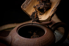 Load image into Gallery viewer, 2018 Bing Dao Shou PuErh