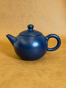 Wu Lü-Jūn Blue Teapot