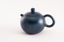 Load image into Gallery viewer, Wu Lü-Jūn Blue Xi Shi Teapot