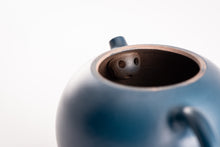 Load image into Gallery viewer, Wu Lü-Jūn Blue Xi Shi Teapot
