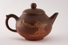 Load image into Gallery viewer, Lin Guó-Lì Sculpted Teapot