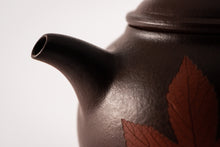 Load image into Gallery viewer, Chen Zheng-Lan Maple Leaves Teapot