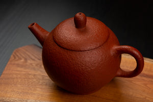 Lin Guó-Lì Red Stone Teapot